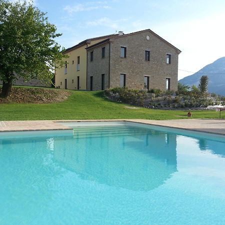 Amico Country House Serra San Quirico Экстерьер фото